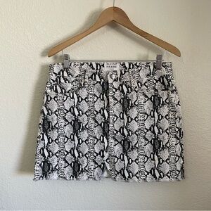 NWT Frame Denim Python Snake Print Le Mini Skirt White Grey Black Size 30